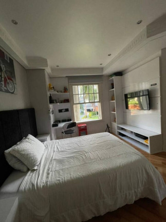 Imagem Casa com 5 Quartos à Venda, 750 m² em Alphaville - Barueri Imagem Casa com 5 Quartos à Venda, 750 m² em Alphaville - Barueri