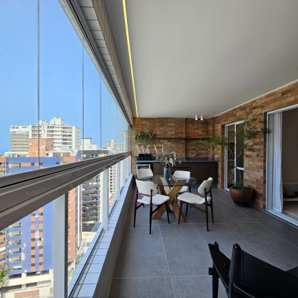 Imagem Apartamento com 3 Quartos à Venda, 126 m² em Aviação - Praia Grande Imagem Apartamento com 3 Quartos à Venda, 126 m² em Aviação - Praia Grande