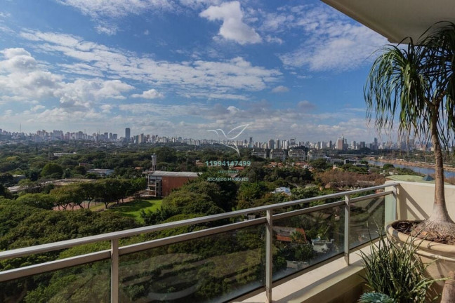 Imagem Apartamento com 3 Quartos à Venda, 190 m² em Alto De Pinheiros - São Paulo Imagem Apartamento com 3 Quartos à Venda, 190 m² em Alto De Pinheiros - São Paulo