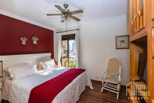 Imagem Apartamento com 4 Quartos à Venda, 200 m² em Moema - São Paulo