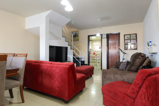 Imagem Sobrado com 3 Quartos à Venda, 280 m² em Guabirotuba - Curitiba