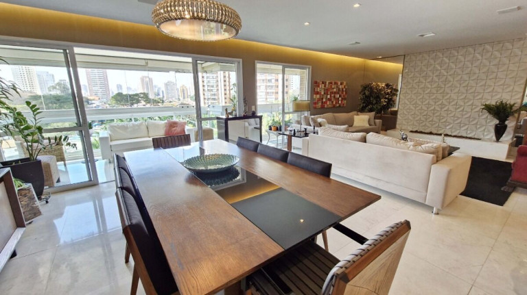 Imagem Apartamento com 3 Quartos à Venda, 240 m² em Cidade Monções - São Paulo