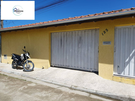 Casa com 3 Quartos à Venda, 180 m² em Balneário Mar Azul - Caraguatatuba