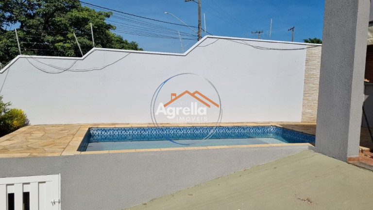 Imagem Casa com 3 Quartos à Venda, 130 m² em Jardim Nossa Senhora Das Graças - Mogi Mirim Imagem Casa com 3 Quartos à Venda, 130 m² em Jardim Nossa Senhora Das Graças - Mogi Mirim