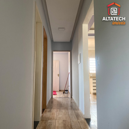 Imagem Casa com 3 Quartos à Venda, 97 m² em Jardim Imperial - Poços De Caldas