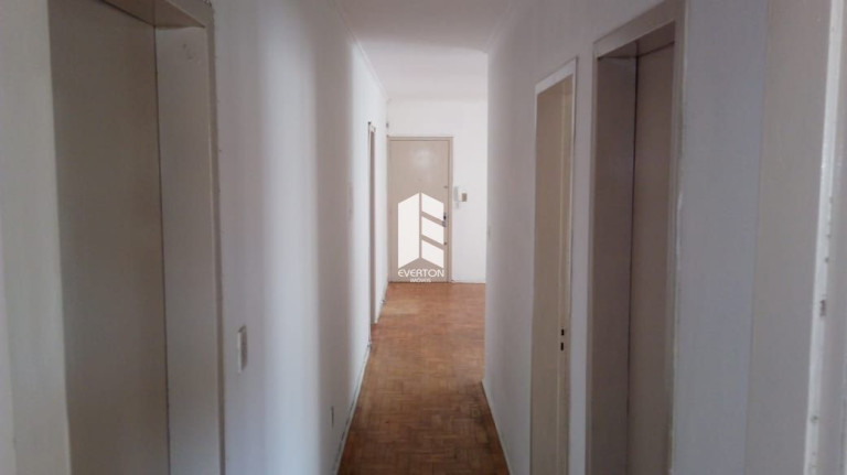 Imagem Apartamento com 3 Quartos à Venda, 106 m² em Bonfim - Santa Maria Imagem Apartamento com 3 Quartos à Venda, 106 m² em Bonfim - Santa Maria