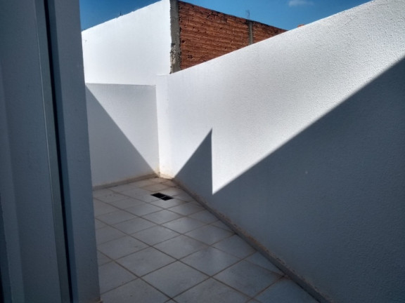 Imagem Casa com 2 Quartos à Venda, 60 m² em Bauru