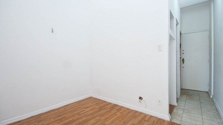 Imagem Imóvel com 1 Quarto à Venda, 26 m² em Copacabana - Rio De Janeiro