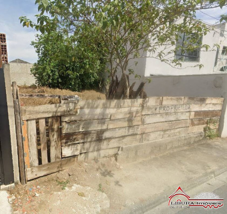 Terreno à Venda, 250 m² em Loteamento Villa Branca - Jacareí