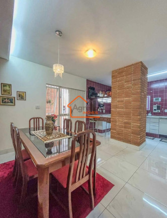 Imagem Casa com 3 Quartos à Venda, 214 m² em Jardim Saúde - Mogi Mirim Imagem Casa com 3 Quartos à Venda, 214 m² em Jardim Saúde - Mogi Mirim