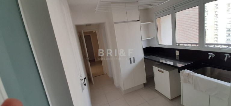 Imagem Apartamento com 3 Quartos à Venda, 191 m² em Vila Nova Conceição - São Paulo