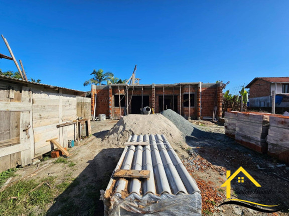 Imagem Casa com 3 Quartos à Venda, 198 m² em Salinas - Balneário Barra Do Sul Imagem Casa com 3 Quartos à Venda, 198 m² em Salinas - Balneário Barra Do Sul