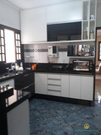 Imagem Casa de Condomínio com 3 Quartos à Venda, 168 m² em Jardim Caiapiá - Cotia