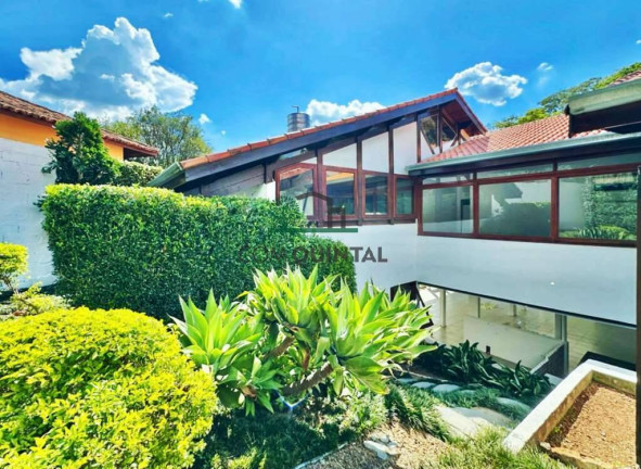 Casa com 4 Quartos à Venda, 345 m² em Villa Nostra - Carapicuíba