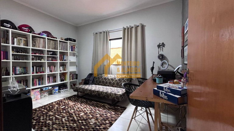 Imagem Casa com 3 Quartos à Venda, 152 m² em Jardim Shangri-lá - Itapetininga Imagem Casa com 3 Quartos à Venda, 152 m² em Jardim Shangri-lá - Itapetininga