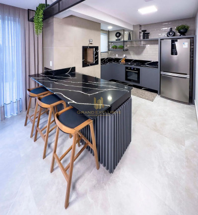 Imagem Apartamento com 3 Quartos à Venda, 135 m² em Centro - Balneário Camboriú