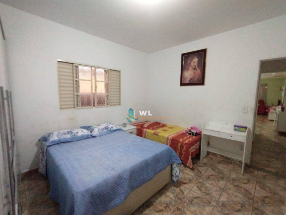 Imagem Casa com 4 Quartos à Venda, 187 m² em Jardim Santo Antonio - Vinhedo Imagem Casa com 4 Quartos à Venda, 187 m² em Jardim Santo Antonio - Vinhedo