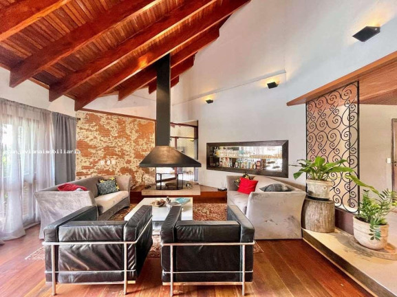 Imagem Casa à Venda,  em Fazendinha - Carapicuíba