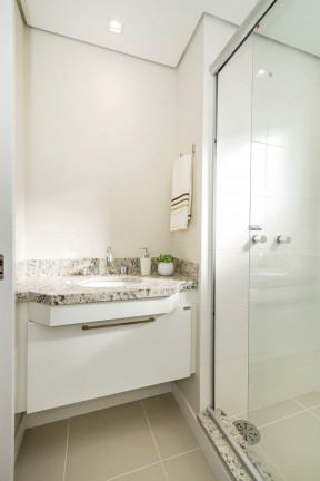 Imagem Apartamento com 2 Quartos à Venda, 76 m² em Menino Deus - Porto Alegre