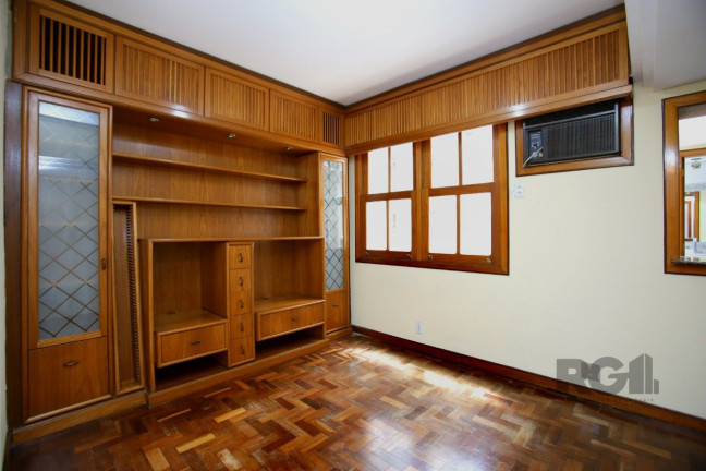 Imagem Apartamento com 3 Quartos à Venda, 93 m² em Independência - Porto Alegre Imagem Apartamento com 3 Quartos à Venda, 93 m² em Independência - Porto Alegre