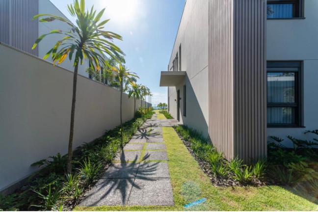 Imagem Casa com 5 Quartos à Venda, 458 m² em Praia Do Estaleiro - Balneário Camboriú