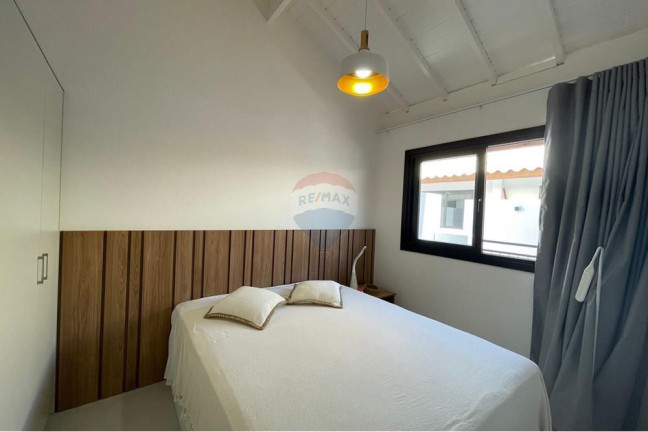Imagem Apartamento com 1 Quarto para Alugar, 42 m² em Praia Do Forte - Mata De São João Imagem Apartamento com 1 Quarto para Alugar, 42 m² em Praia Do Forte - Mata De São João