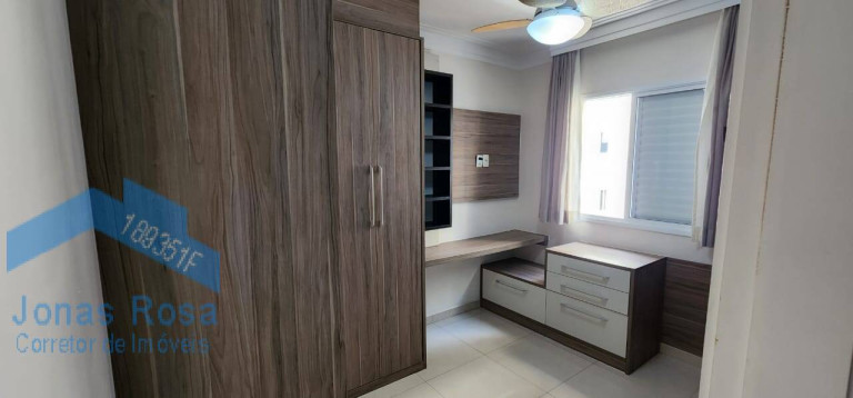 Imagem Apartamento com 3 Quartos à Venda, 85 m² em Jardim Tupanci - Barueri
