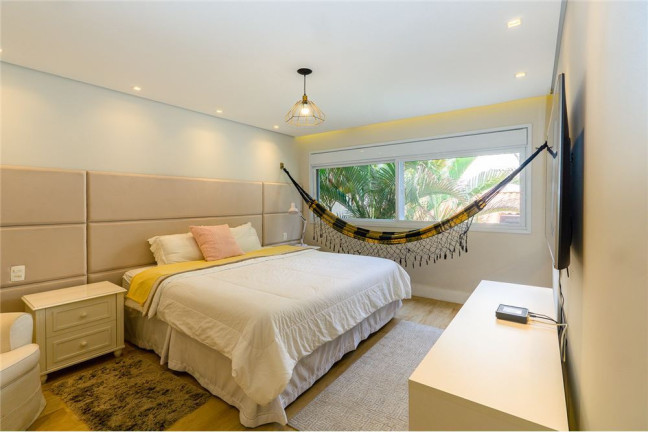 Imagem Casa com 3 Quartos à Venda, em Morumbi - São Paulo Imagem Casa com 3 Quartos à Venda, em Morumbi - São Paulo