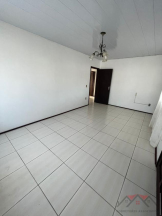 Imagem Sobrado com 6 Quartos à Venda, 443 m² em Nova Brasília - Joinville