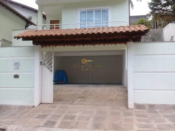 Imagem Casa com 3 Quartos à Venda, 230 m² em Agriões - Teresópolis