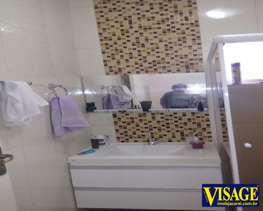 Imagem Casa com 2 Quartos à Venda,  em Centro - Jacareí