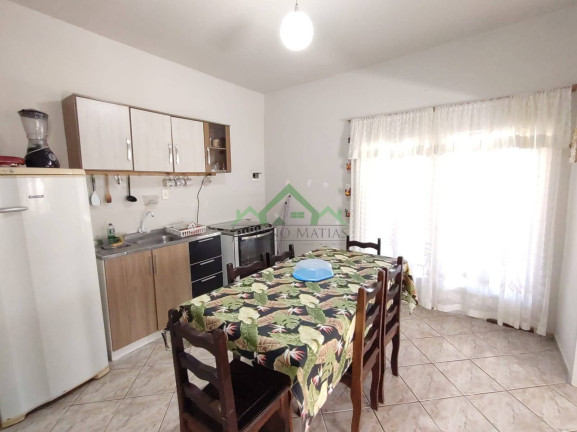 Imagem Casa com 2 Quartos à Venda, 100 m² em Pinheiros - Balneário Barra Do Sul Imagem Casa com 2 Quartos à Venda, 100 m² em Pinheiros - Balneário Barra Do Sul