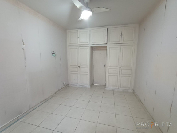 Imagem Apartamento com 3 Quartos à Venda, 180 m² em Copacabana - Rio De Janeiro Imagem Apartamento com 3 Quartos à Venda, 180 m² em Copacabana - Rio De Janeiro