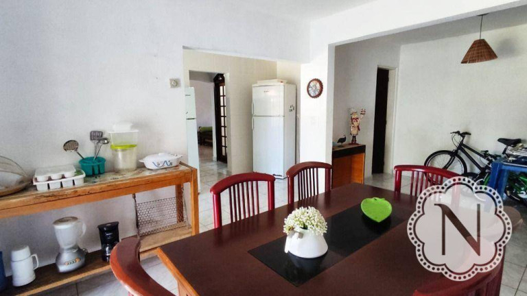 Imagem Sobrado com 4 Quartos para Alugar, 253 m² em Savoy - Itanhaém