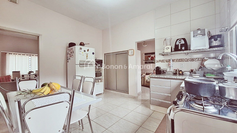 Imagem Casa com 2 Quartos à Venda, 360 m² em Vila Nogueira - Campinas