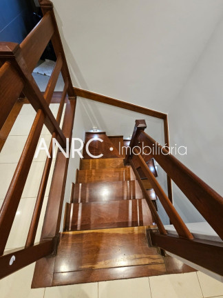 Imagem Casa com 4 Quartos à Venda, 305 m² em Alphaville - Santana De Parnaíba Imagem Casa com 4 Quartos à Venda, 305 m² em Alphaville - Santana De Parnaíba