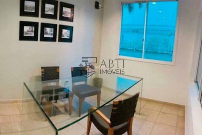 Apartamento com 2 Quartos à Venda, 70 m² em Moema - São Paulo
