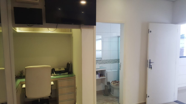 Imagem Casa com 3 Quartos à Venda, 270 m² em água Branca - São Paulo