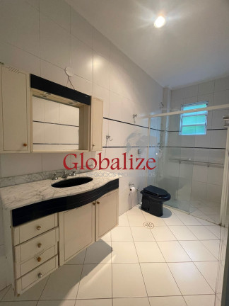 Imagem Casa com 3 Quartos à Venda, 330 m² em Embaré - Santos