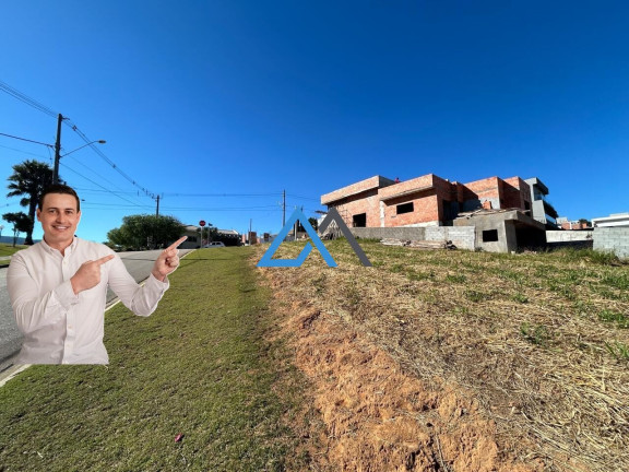 Terreno à Venda, 694 m² em Jundiaizinho (terra Preta) - Mairiporã