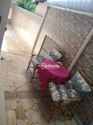 Imagem Casa com 3 Quartos à Venda, 180 m² em Taquaral - Campinas Imagem Casa com 3 Quartos à Venda, 180 m² em Taquaral - Campinas