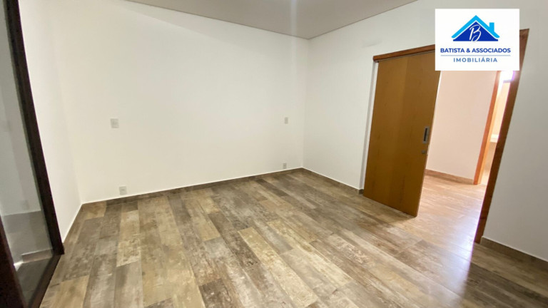Imagem Casa de Condomínio com 4 Quartos à Venda, 300 m² em Swiss Park - Campinas Imagem Casa de Condomínio com 4 Quartos à Venda, 300 m² em Swiss Park - Campinas