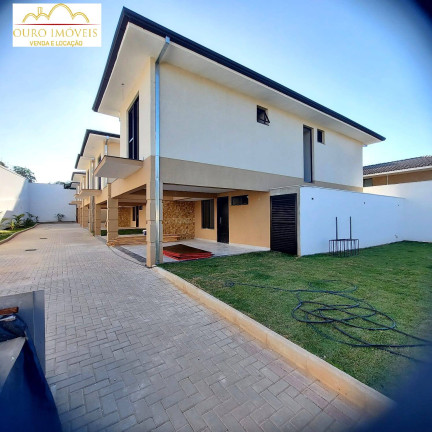 Imagem Casa com 4 Quartos à Venda, em São Luiz - Belo Horizonte Imagem Casa com 4 Quartos à Venda, em São Luiz - Belo Horizonte