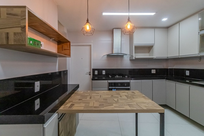 Imagem Apartamento com 3 Quartos à Venda,  em Ipanema - Rio De Janeiro