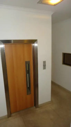 Imagem Imóvel com 3 Quartos à Venda, 220 m² em Cerqueira César - São Paulo