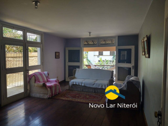 Imagem Casa com 3 Quartos à Venda, 540 m² em São Francisco - Niterói Imagem Casa com 3 Quartos à Venda, 540 m² em São Francisco - Niterói
