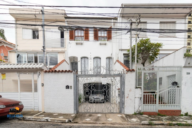 Casa com 3 Quartos à Venda,  em Mirandópolis - São Paulo