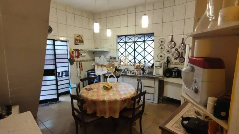 Imagem Casa com 4 Quartos à Venda, 160 m² em Jardim Tupi - São Paulo