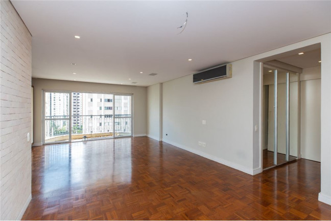 Imagem Apartamento com 3 Quartos à Venda, 158 m² em Moema - São Paulo Imagem Apartamento com 3 Quartos à Venda, 158 m² em Moema - São Paulo