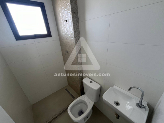 Imagem Apartamento com 3 Quartos à Venda, 100 m² em Braga - Cabo Frio